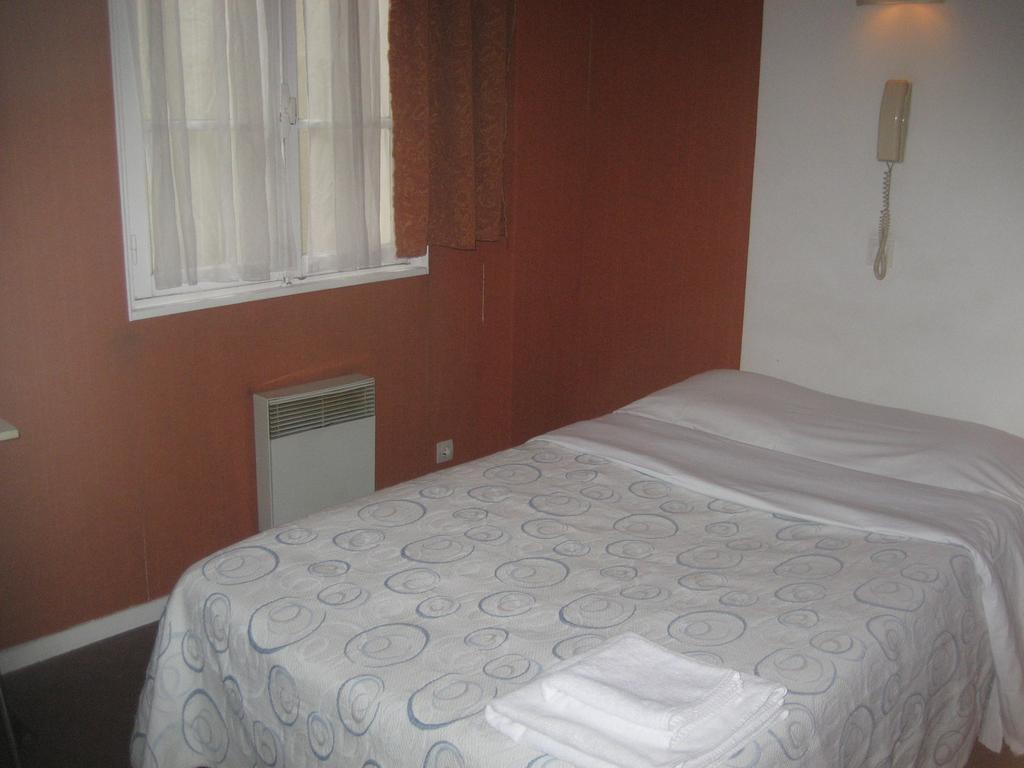 Hotel Meteore Paris Ngoại thất bức ảnh