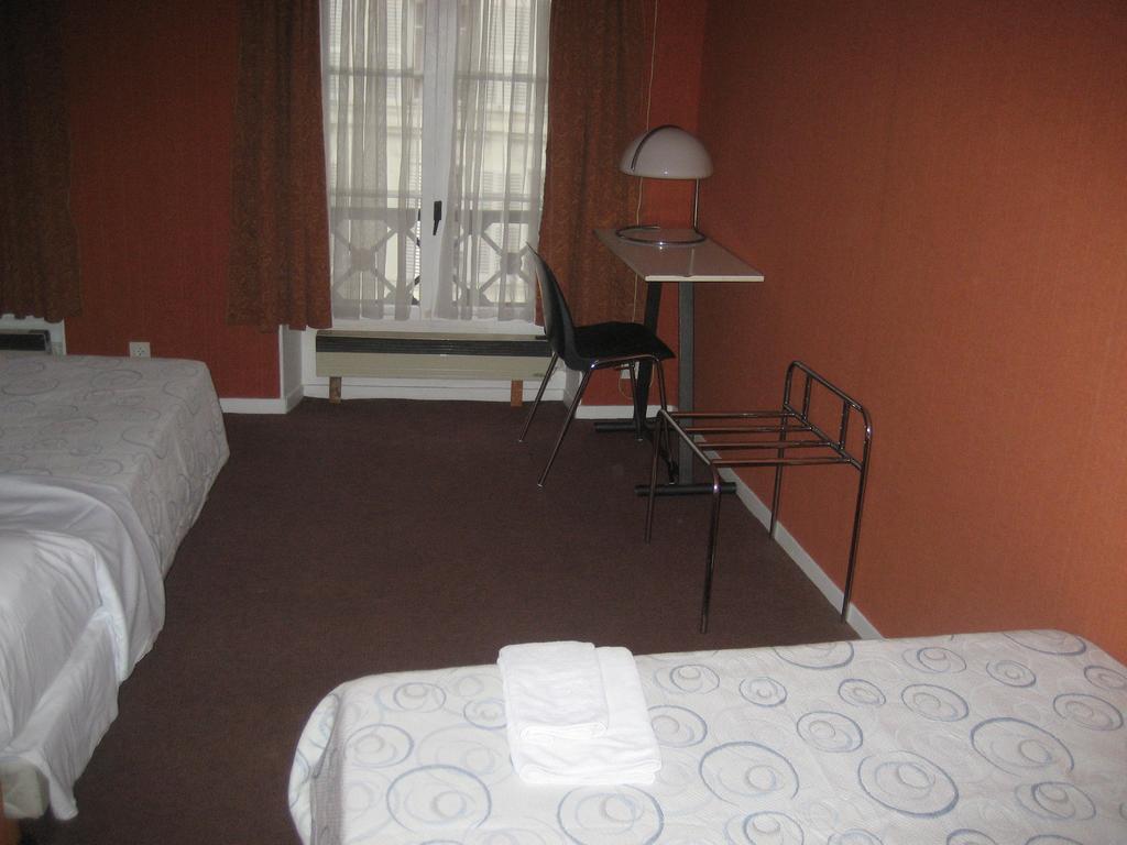 Hotel Meteore Paris Phòng bức ảnh