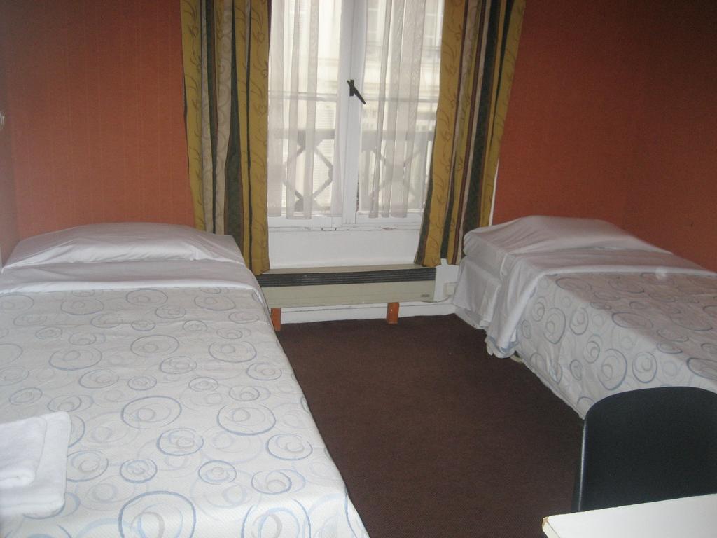 Hotel Meteore Paris Phòng bức ảnh